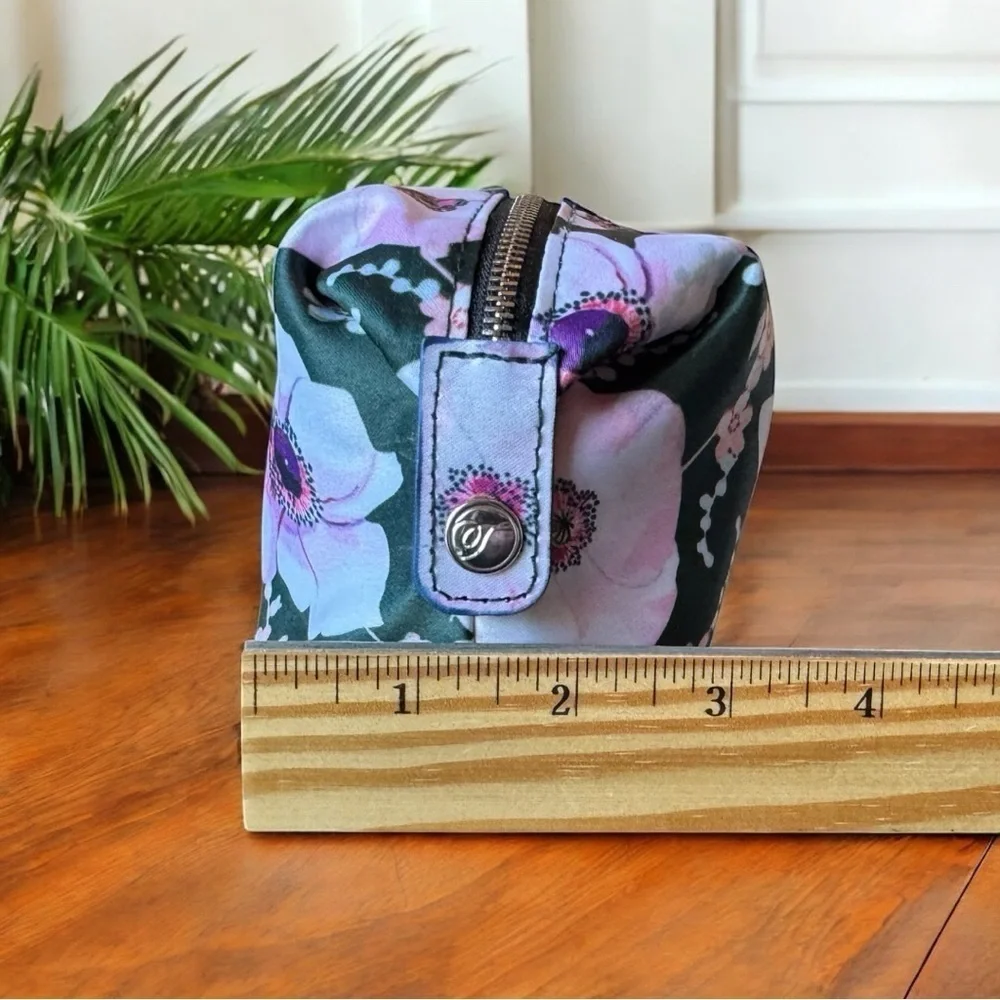 Temperley London x British Airways First Class Toiletry Makeup Bag Floral Print